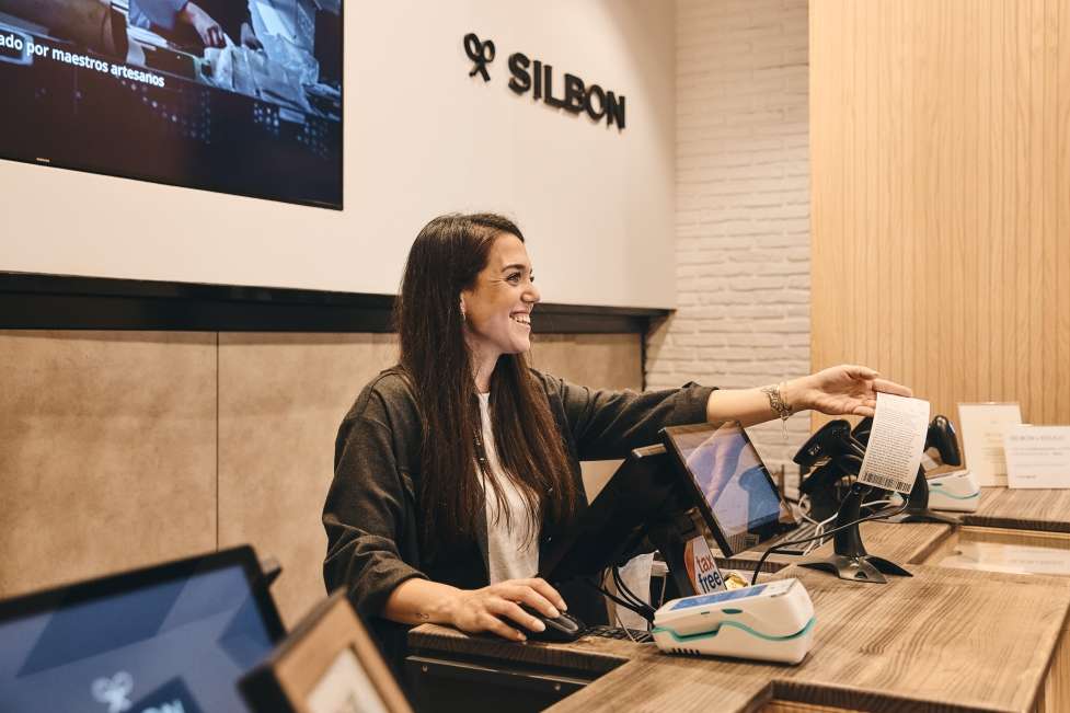 Silbon sales consultant